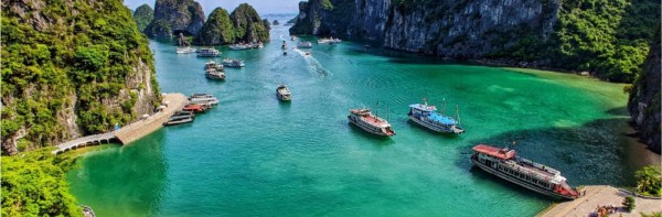 Vietnam 5 Days 4 Nights Tour Package – Hanoi, Halong Bay & Tam Coc Highlights