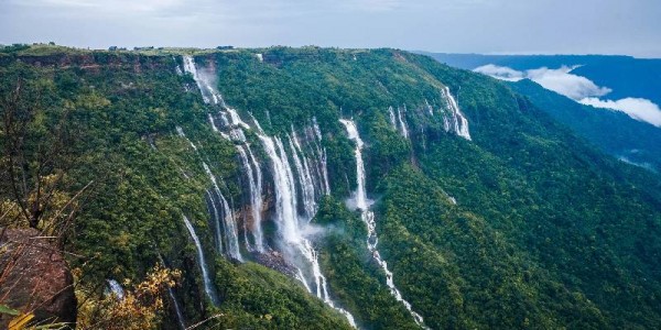 Assam & Meghalaya Delight – 5 Nights / 6 Days Tour Package